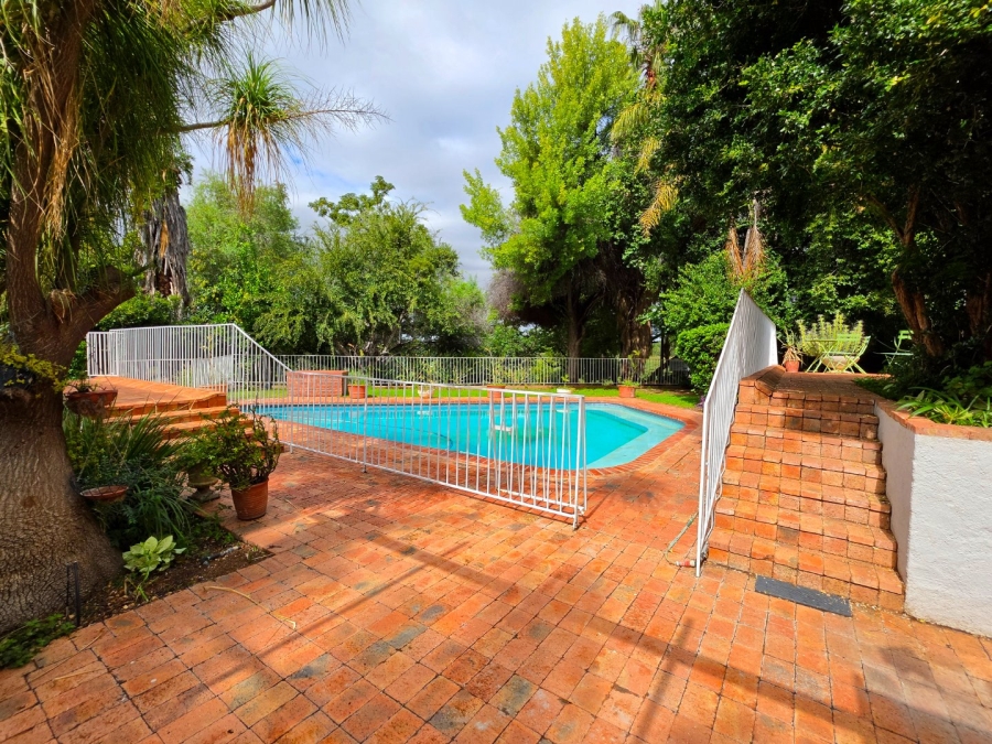 4 Bedroom Property for Sale in Middelpos Northern Cape